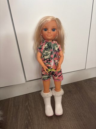 Nancy y su trineo con accesorios