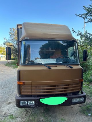 Nissan Eco T100 1999