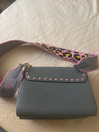 Borsetta Louis Vuitton Grigia con Rosa