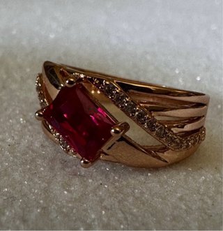 Anello vintage oro rubino retrò