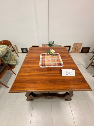 Mesa de comedor madera maciza estilo clásico