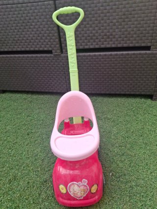 Juguete de arrastre infantil