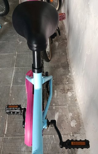 Bicicleta infantil 17" colors blau i rosa.