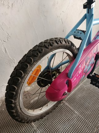 Bicicleta infantil 17" colors blau i rosa.