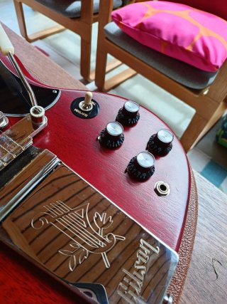 Gibson SG 61 Maestro Vibrola 2023