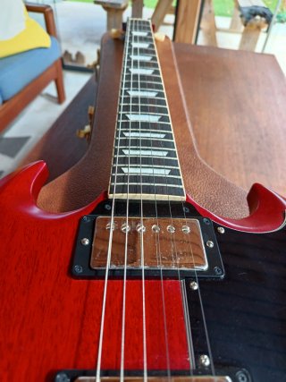 Gibson SG 61 Maestro Vibrola 2023