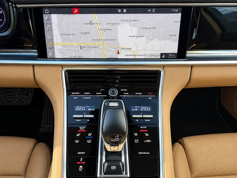 Porsche Panamera 4 2018, foto 10
