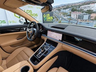 Porsche Panamera 4