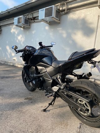 Kawasaki Z750 2008 A2 21.000km