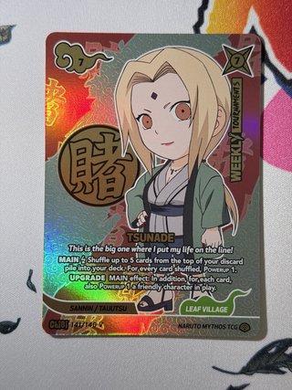 Carta Tsunade Chibi 141/140 V Naruto Mythos promo
