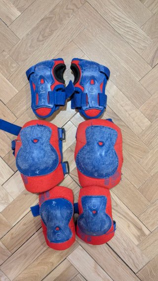 Patines extensibles niña Talla 25-32 protecciones