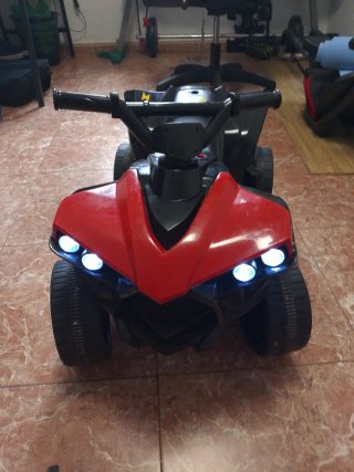 Moto Eléctrica Infantil Roja y Negra