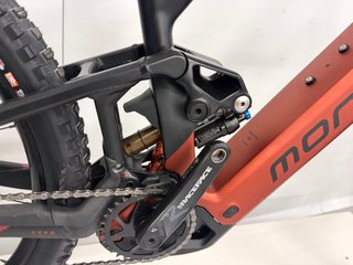 MONDRAKER CRAFTY CARBON RR ABS, AXS RACE TEST BICI