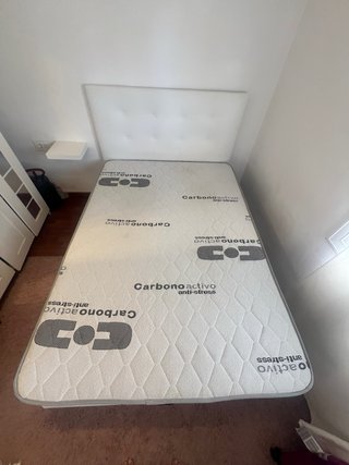 Cama Canapé con Colchón, Respaldo y Mesa de noche