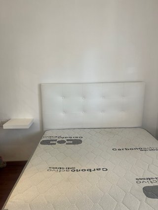 Cama Canapé con Colchón, Respaldo y Mesa de noche