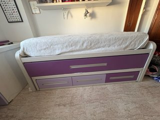 Mesa, Cama Nido Juvenil, Lámpara y Silla