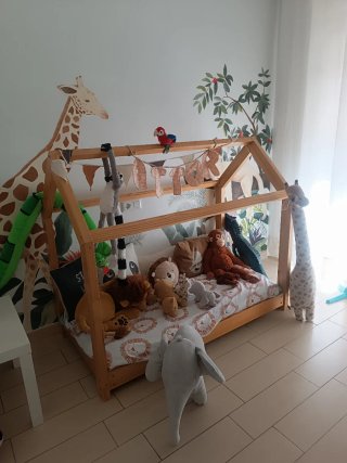 Cama infantil de madera