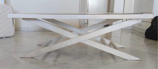 Mesa de centro de cristal y madera