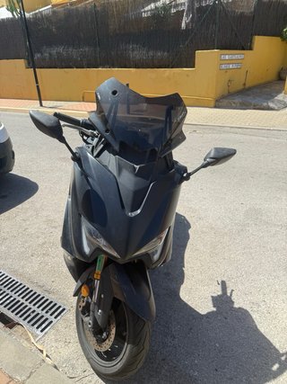 Yamaha Tmax 560 Tech Max Scooter Negra