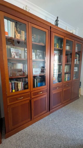 Conjunto de escritorio de cuero y madera