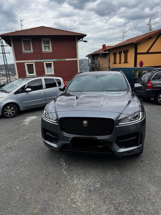 Jaguar F-Pace 2017