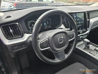 VOLVO XC60 2.0 B4 AWD MOMENTUM AUTO