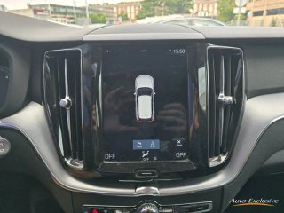 VOLVO XC60 2.0 B4 AWD MOMENTUM AUTO