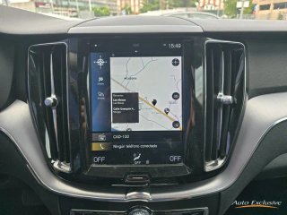 VOLVO XC60 2.0 B4 AWD MOMENTUM AUTO