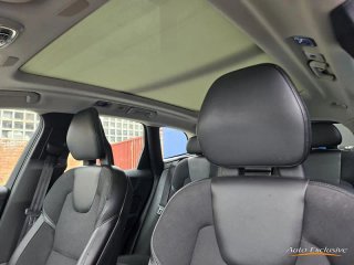 VOLVO XC60 2.0 B4 AWD MOMENTUM AUTO