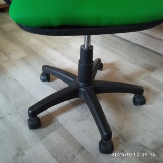 Silla giratoria de escritorio verde
