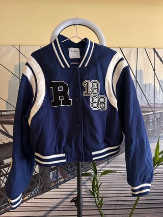 Chaqueta Varsity Bershka Azul Marino R 1998