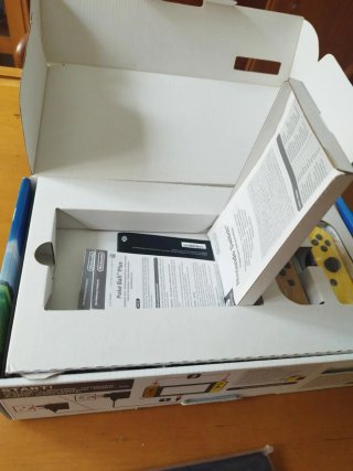 Nintendo Switch Edición Limitada Pokémon