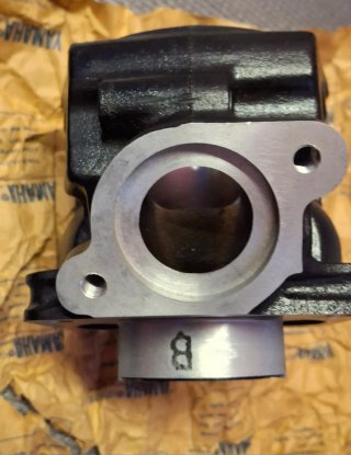 Cilindro delantero Yamaha RD500 47X-W1135-01