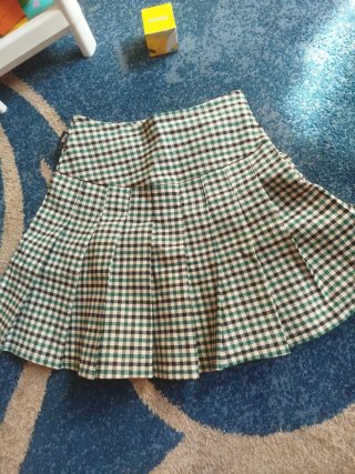 Falda cuadros verde y negra