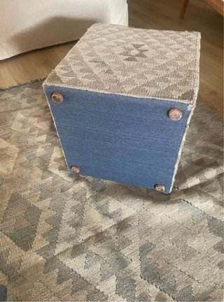 Alfombra Kilim Lana + Puff a juego