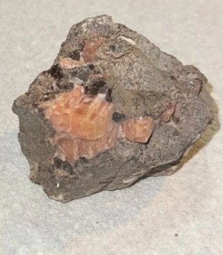 Minerali di granato e calcite