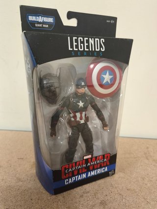 Marvel Legends Cap. América BAF Giant Man
