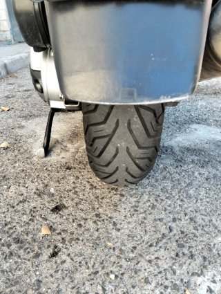 Piaggio X8 400 Maxi Scooter Negra