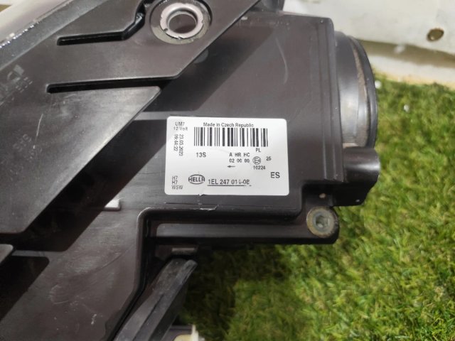 Faros Volkswagen Passat