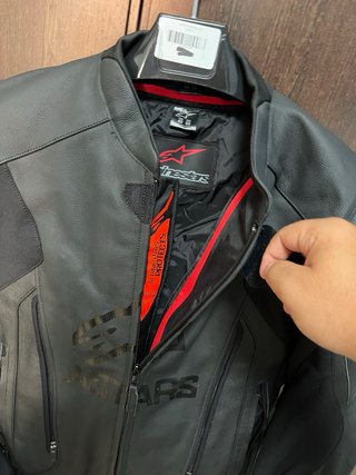 Chaqueta Alpinestars GP Plus V4 Talla 50 Negra