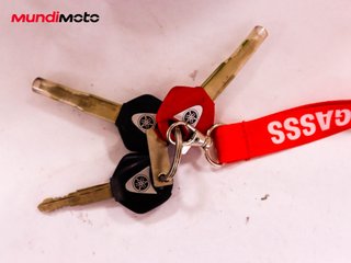 YAMAHA YZF R6