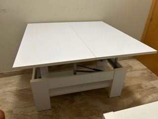 MESA EXTENSIBLE ABATIBLE DE CONSOLA COMPACTA.
