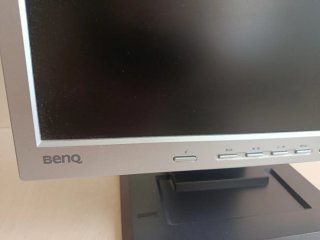 Pantalla BenQ Plata y Negra