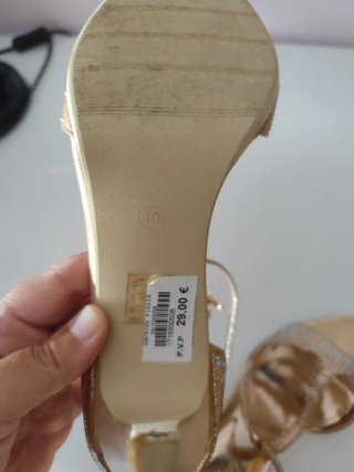 Zapatos de fiesta dorados talla 40