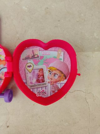 Maletín Trotties Corazón con Muñeca