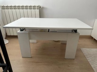Mesa elevable blanca moderna