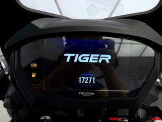 TRIUMPH TIGER 800 XRX ¿A2?