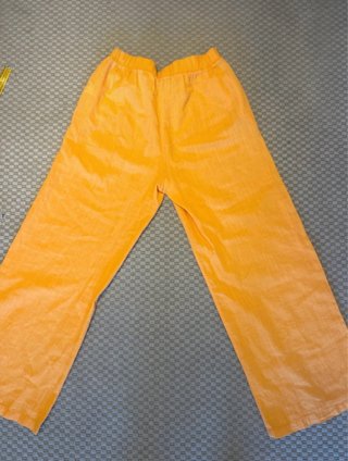 Pantalones anchos Bershka naranja lino