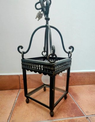 Farol de forja con cristal