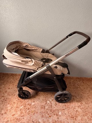 Inglesina Aptica Beige – Trio completo + soporte